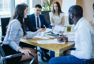 Consultoria de Investimentos Vale a Pena? Como Contratar a Melhor?